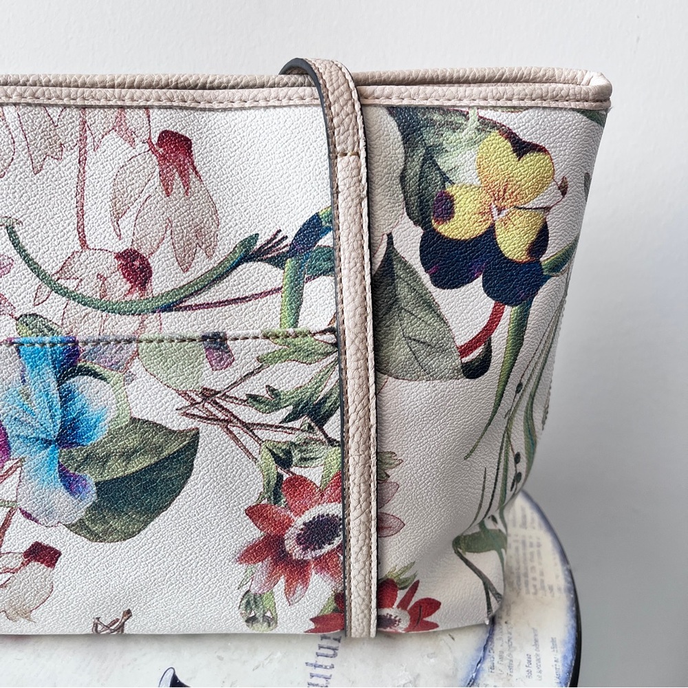 Dana Buchman Floral Print Faux Leather Vegan Tote Bag - Picture 4 of 13